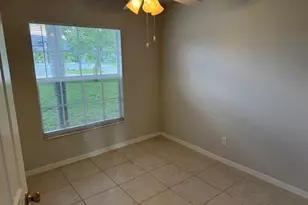 1401 SW 1st Pl, Cape Coral, FL 33991 - Photo 19