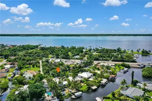 920 Altadena Dr, Fort Myers, FL 33919 - Photo 5