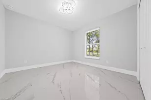 724 Anaconda Ave S, Lehigh Acres, FL 33974 - Photo 7