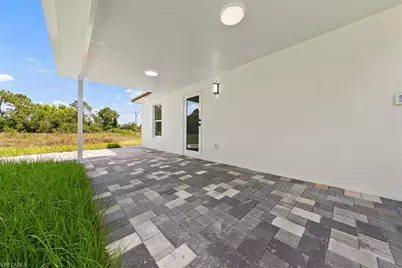 724 Anaconda Ave S, Lehigh Acres, FL 33974 - Photo 11