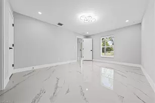 944 Candlelight Dr, Lehigh Acres, FL 33974 - Photo 15