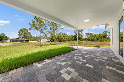 944 Candlelight Dr, Lehigh Acres, FL 33974 - Photo 19