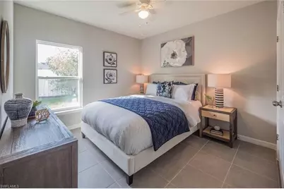 1105 NE 10th St, Cape Coral, FL 33993 - Photo 17