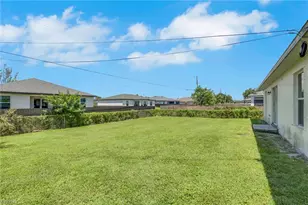 325 NE 30th Terrace, Cape Coral, FL 33909 - Photo 27