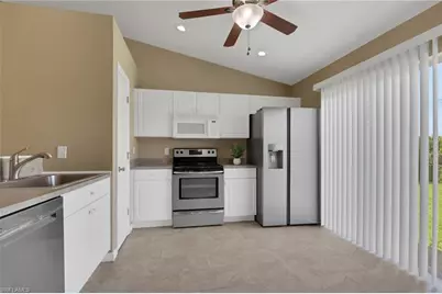 325 NE 30th Ter, Cape Coral, FL 33909 - Photo 11