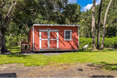 18690 Matt Rd, North Fort Myers, FL 33917 - Photo 39