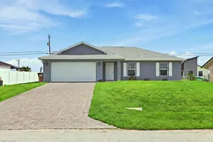 132 NE 16th Terrace, Cape Coral, FL 33909 - Photo 3