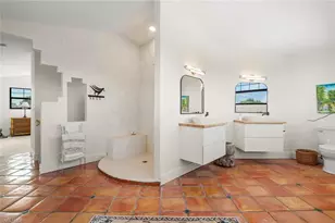 6062 Dinkins Lake Rd, Sanibel, FL 33957 - Photo 25