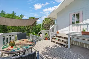 6062 Dinkins Lake Rd, Sanibel, FL 33957 - Photo 31