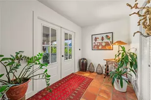 6062 Dinkins Lake Rd, Sanibel, FL 33957 - Photo 5