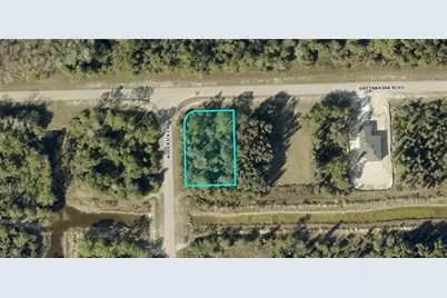513 Greenbriar Blvd, Lehigh Acres, FL 33972 - Photo 1