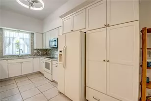 850 SE 1st Terrace, Cape Coral, FL 33990 - Photo 13