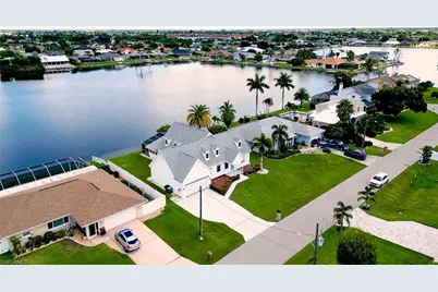 850 SE 1st Ter, Cape Coral, FL 33990 - Photo 47