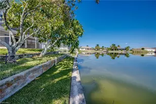 850 SE 1st Terrace, Cape Coral, FL 33990 - Photo 37