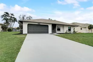 2214 SE 13th St, Cape Coral, FL 33990 - Photo 25