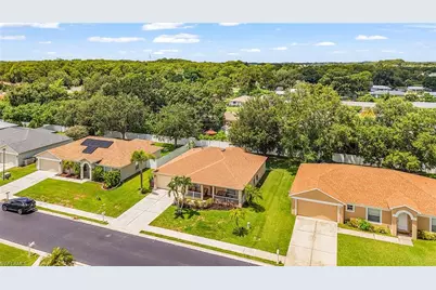 2491 Hawks Preserve Dr, Fort Myers, FL 33905 - Photo 35