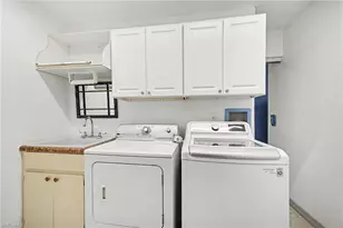 539 W Archer Parkway, Cape Coral, FL 33904 - Photo 27