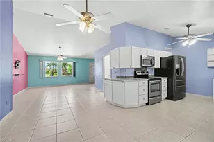539 W Archer Parkway, Cape Coral, FL 33904 - Photo 11