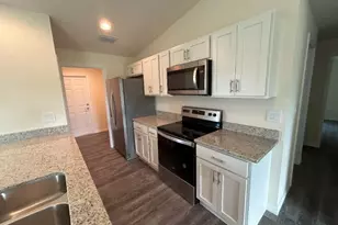 9004 Lamkin Ct, Labelle, FL 33935 - Photo 3