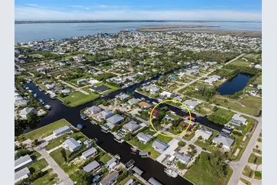 2727 Sanderling Ct, Saint James City, FL 33956 - Photo 11