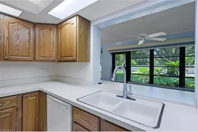 7062 W Brandywine Cir, Fort Myers, FL 33919 - Photo 11