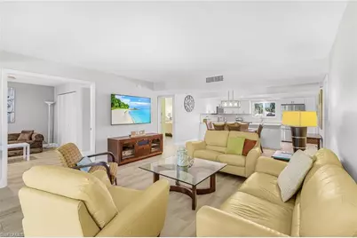4390 Foremast Ct #2D, Fort Myers, FL 33919 - Photo 9