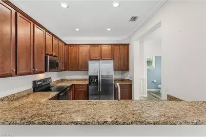 10140 Via Colomba Cir, Fort Myers, FL 33966 - Photo 11