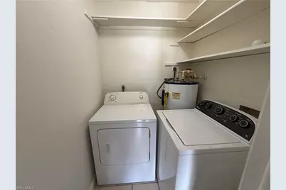 5831 Casablanca Ct, Fort Myers, FL 33919 - Photo 7
