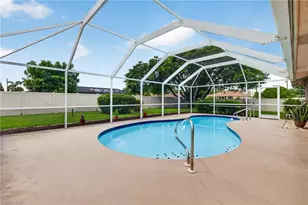 1118 SE 18th St, Cape Coral, FL 33990 - Photo 25