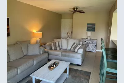 5550 Trailwinds Dr #615, Fort Myers, FL 33907 - Photo 3