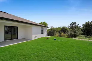 330 Gordon Ave S, Lehigh Acres, FL 33973 - Photo 7