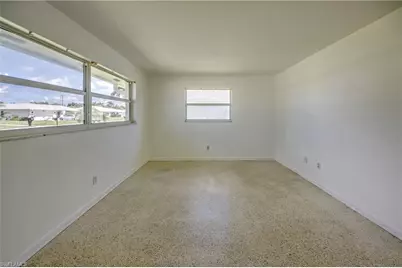 3609 SE 2nd Ave, Cape Coral, FL 33904 - Photo 25