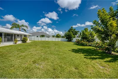 3609 SE 2nd Ave, Cape Coral, FL 33904 - Photo 43