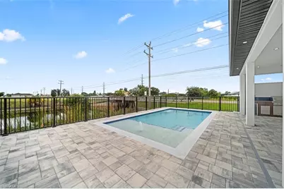 2417 SW 2nd Ter, Cape Coral, FL 33991 - Photo 31