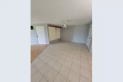 10 Regency Ct, Lehigh Acres, FL 33936 - Photo 5