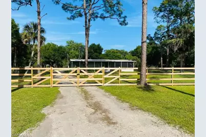 5741 Neal Rd, Fort Myers, FL 33905 - Photo 3