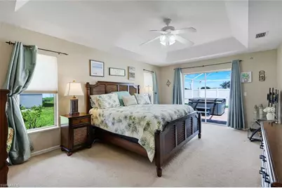 1815 NE 2nd Pl, Cape Coral, FL 33909 - Photo 17