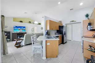 1815 NE 2nd Pl, Cape Coral, FL 33909 - Photo 13