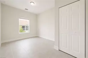 3313 SW 8th Pl, Cape Coral, FL 33914 - Photo 7