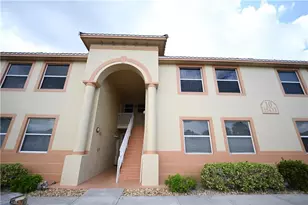 15433 Bellamar Cir, Fort Myers, FL 33908 - Photo 1