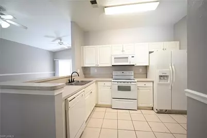 15433 Bellamar Cir #1023, Fort Myers, FL 33908 - Photo 5