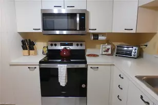 12150 Kelly Sands Way, Fort Myers, FL 33908 - Photo 3