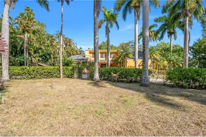 184 W Mariana Ave, North Fort Myers, FL 33903 - Photo 3
