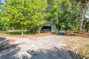 184 W Mariana Ave, North Fort Myers, FL 33903 - Photo 31