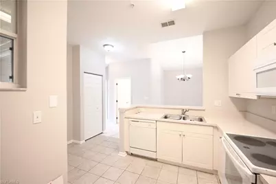 15449 Bellamar Cir #1221, Fort Myers, FL 33908 - Photo 7