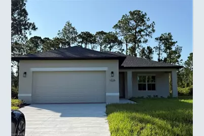 1026 Grant Blvd, Lehigh Acres, FL 33974 - Photo 3