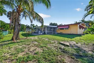 2950 Holly Rd, Fort Myers, FL 33901 - Photo 25