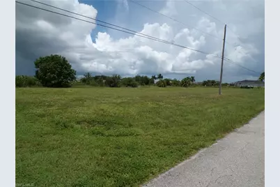 1128 NW 9th Ave, Cape Coral, FL 33993 - Photo 5