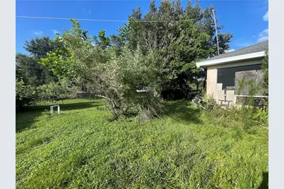 2908 12th St SW, Lehigh Acres, FL 33976 - Photo 41