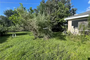 2908 12th St SW, Lehigh Acres, FL 33976 - Photo 41